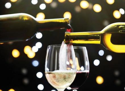 Wines containing a blend of red and white wine will be discovered from 6 to 8 p.m. October 20, 2022.